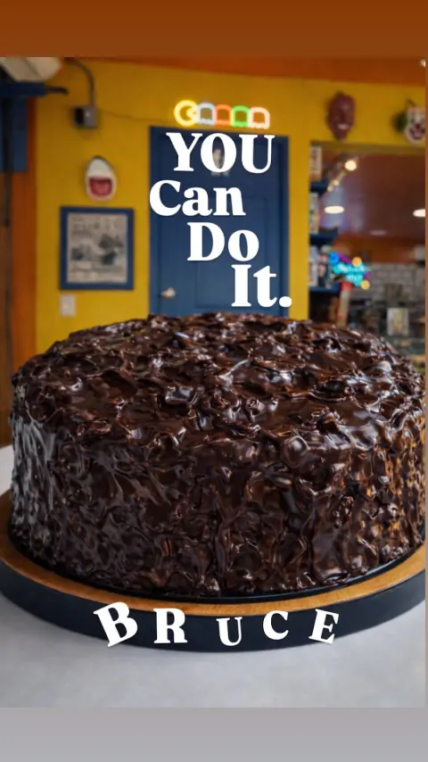Torta Bruce de chocolate entera